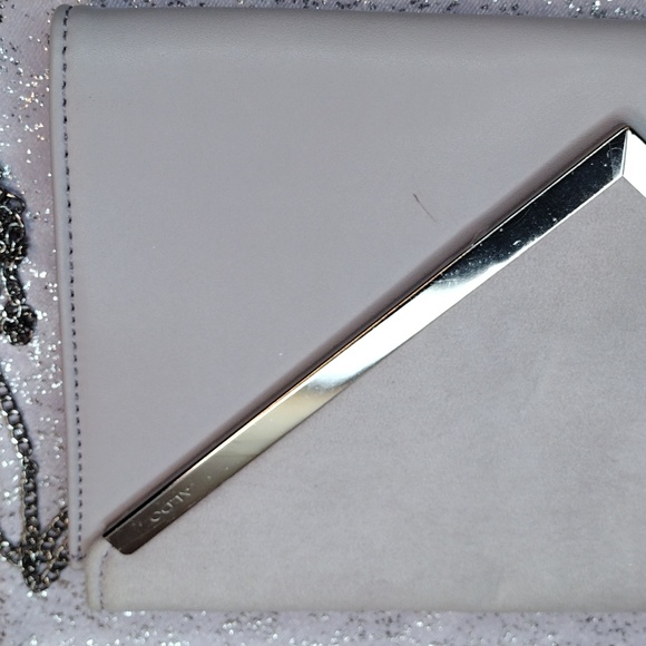 Envelope style purses/ clutches - Picture 4 of 5